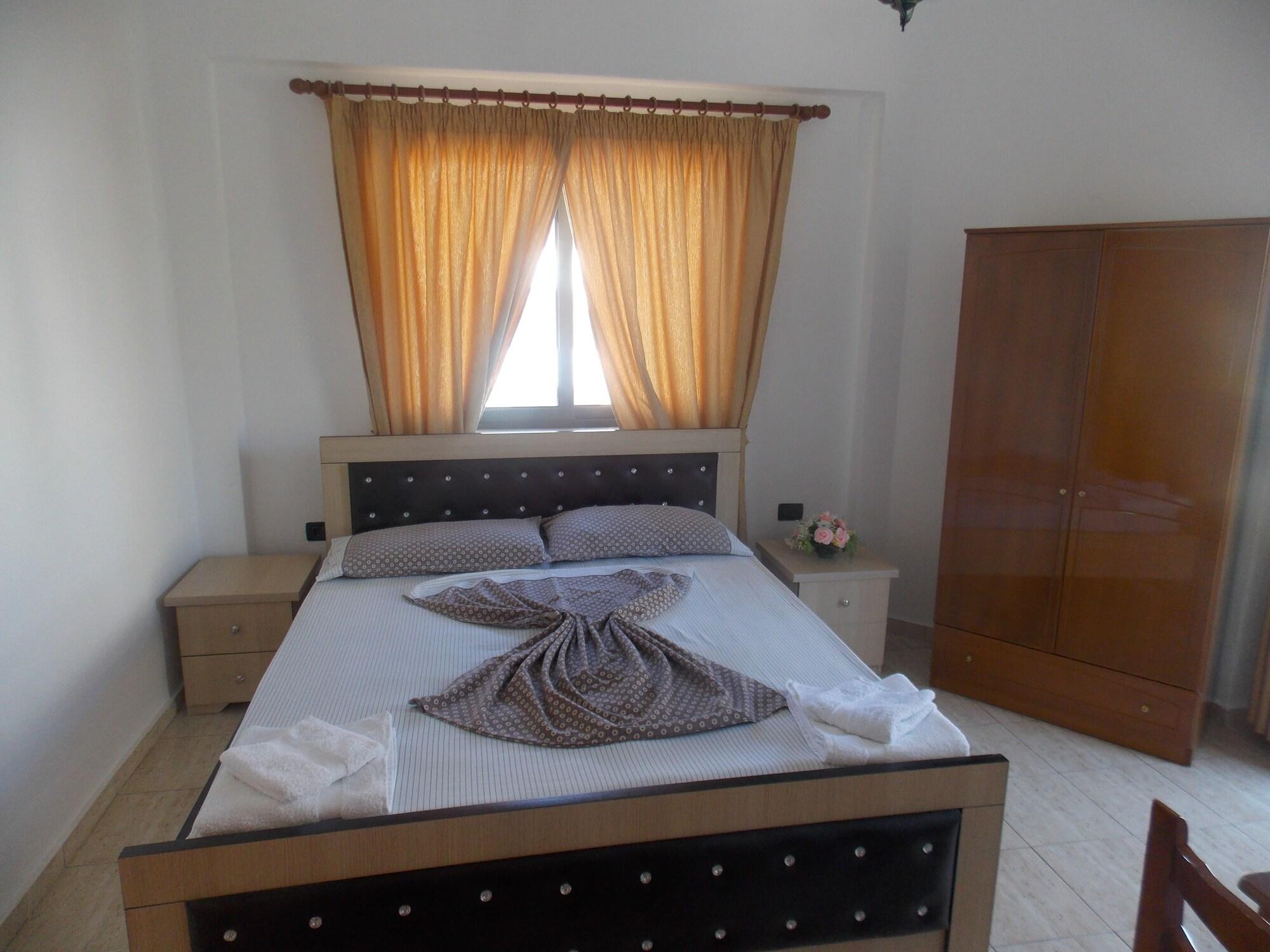 Blue Residence Sarandë Eksteriør bilde