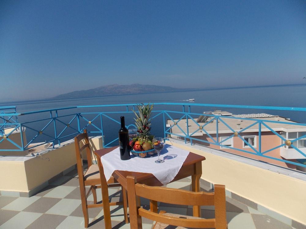 Blue Residence Sarandë Eksteriør bilde