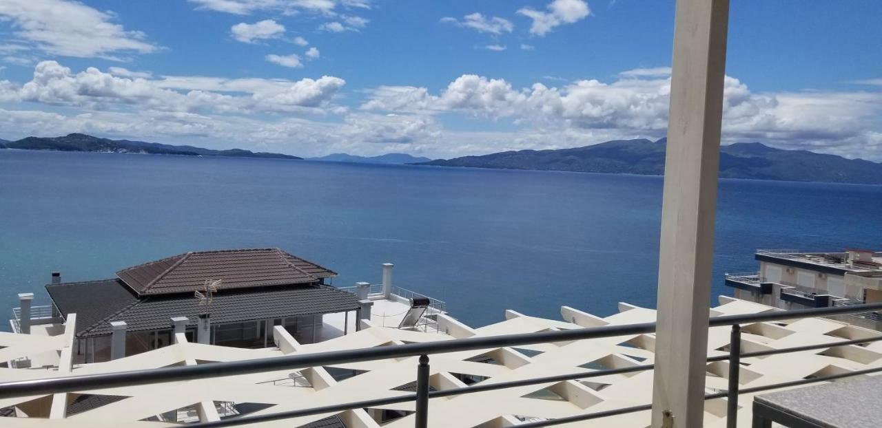 Blue Residence Sarandë Eksteriør bilde